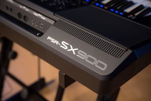 BEST SALES ORIGINAL PSR-SX900 ARRANGER <b>WORKSTATION</b> KEYBOARD STAGE ESSENTIALS - Product Image 2