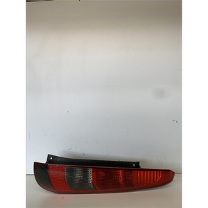 FEU ARRIÈRE DROIT STOP FORD Fiesta 4ème Série 1324563 (02>05) - Product Image 4