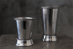 Vase à fleurs en métal pour la maison Vase à fleurs en métal pour la décoration de la maison - Product Image 3