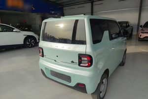 Panda Mini Sedán Eléctrico Usado, 120 Km, 3 Puertas, 4 Asientos, con Caja de Cambios Automática, Tracción Trasera, Asientos de Tela, Cámara Trasera, Volante a la Izquierda - Product Image 3