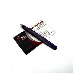 Pinza para Cejas de Punta Inclinada Morada Oscura, Personalizable, de Acero Inoxidable Sostenible, Pinza para Depilación, Servicio OEM - Product Image 5