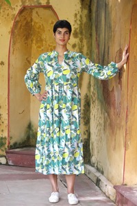 Abaya d'hiver pour femme musulmane de Dubaï Abaya manches longues avec plumes Abaya en coton pour femme - Product Image 3