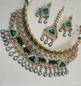 JOYERÍA DE COBRE TRADICIONAL Y DE MODA INDIA CONJUNTO DE JOYERÍA DE BODA NOVIA PARA MUJER CONJUNTO DE PENDIENTES Y COLLAR - Product Image 1