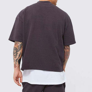Bonne qualité hommes Boxy Fit recadrée surdimensionné T-shirt vêtements de rue plaine T-shirt pour homme 100% coton goutte épaule T-shirt personnalisé - Product Image 2