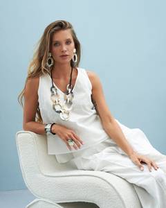 Handmade Buffalo Horn Chain <b>Necklace</b> <b>for</b> <b>Women</b> <b>Long</b> Fashion Pendant <b>Necklace</b> Horn Link <b>Necklace</b> - Honey Horn / White agate - Product Image 3