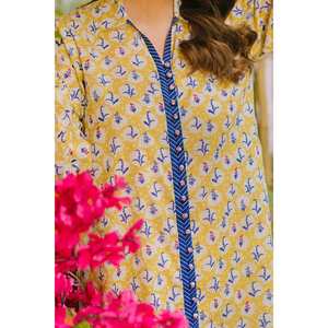 Chemise en lin jaune non cousue pour femmes avec imprimé floral et décoration boutonnée - Product Image 4
