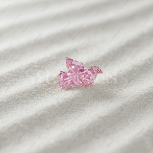 เพชรปลอมสีชมพูแฟนซี 5 กะรัต ผลิตในห้องปฏิบัติการ ได้รับการรับรองจาก IGI GIA คุณภาพ VVS VS แบบปลูกในห้องปฏิบัติการด้วยวิธี HPHT CVD - Product Image 2