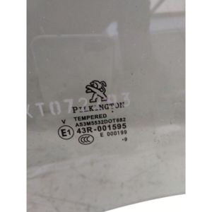 VETRO POSTERIORE SINISTRO INFERIORE PEUGEOT 208 Serie 9676393780 (12>19) - Product Image 2