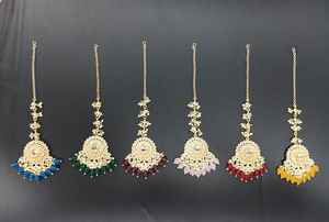 Mang Tikka étincelant pour compléter votre look" - Product Image 2