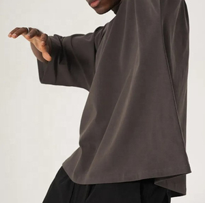 เสื้อยืดลายผ้าย่นซีดแบบวินเทจพร้อมพิมพ์โลโก้ตามสั่ง - Product Image 2