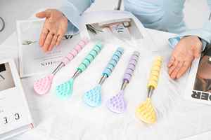 Massageador Portátil Expansível de Acupressão para Costas 23-65cm, Massageador Telescópico Portátil de Aço Inoxidável com Cabo de Borracha para Massagem de Pontos e Alívio de Dor - Product Image 3