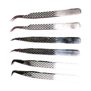 Lot de 6 pinces à cils argentées enduites de couleur argent par TARIQ MFG CO - Product Image 5