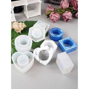 <b>Resin</b> Napkin <b>Rings</b> with Festive Designs & Tailored for Holiday Table Decorations and Special celebrations - Product Image 4