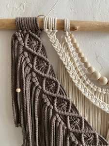 Colgante de pared de algodón festivo, ideal para Diwali, Eid y tiendas de regalos de Navidad, colgante de pared hecho a mano de madera - Product Image 2