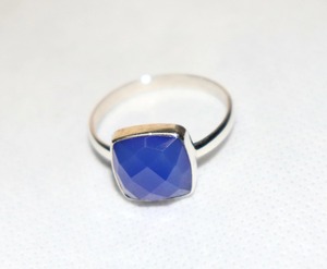 Anillo de piedras preciosas de Calcedonia azul, joyería hecha a mano de plata 925, anillo de regalo de piedra cortada Chekkar para mujer - Product Image 3