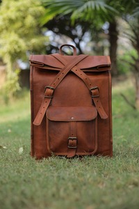 Mochila de cuero genuino marrón hecha a mano Unisex mochila Vintage logotipo personalizado moda deporte viaje bolsa de lona durante la noche caramelo - Product Image 2