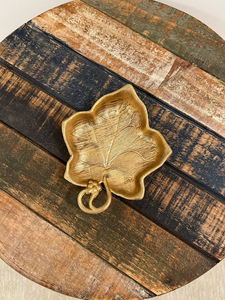 Budget Friendly Designer Aluminium Feuille Plateau Unique À La Main En Métal Plateau Pour Moderne Décor À La Maison Vaisselle À Manger Pièce Maîtresse - Product Image 4