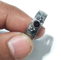 Anillo de Plata de Ley 925 con Granate Natural Oxidado de Forma Redonda, Anillo de Lujo para Boda y Aniversario