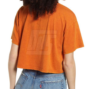 เสื้อครอปท็อปผู้หญิง แขนสั้น ทรงเข้ารูป สไตล์ลำลอง แฟชั่นสตรีทแวร์ เสื้อฤดูร้อน เสื้อผ้าสั่งทำ ผู้ผลิตขายส่ง - Product Image 3