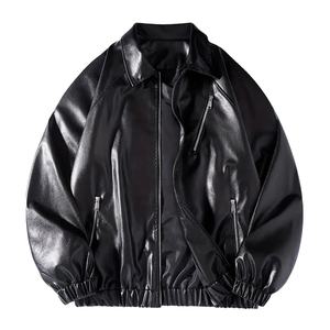 Vestes unisexe en cuir PU Logo personnalisé Poches élastiques à fermeture éclair Poignets côtelés Veste en simili cuir Top RTS Seller - Product Image 1