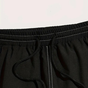 กางเกงขาสั้นไนลอนผู้ชาย แห้งเร็ว สไตล์ไฮสตรีท เอวกลาง มีเชือกผูก ไซส์ใหญ่พิเศษ สำหรับฤดูร้อน น้ำหนักเบา มีกระเป๋าหลายช่อง ไซส์ใหญ่พิเศษ - Product Image 2