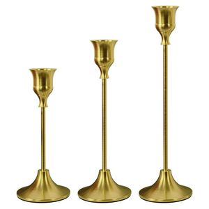 Bougeoir en métal antique doré pour une ambiance romantique traditionnelle aux chandelles dans les chambres, les salons et les salles à manger - Product Image 5