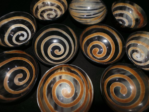 ชามเขาสัตว์ทำด้วยมือแท้ทนทานและใช้งานได้หลากหลายด้วยงานฝีมือรูปพระจันทร์เสี้ยว - Product Image 3