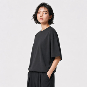 เสื้อยืดโอเวอร์ไซส์พรีเมียมสำหรับผู้หญิง เนื้อผ้านุ่ม สวมใส่สบาย ระบายอากาศได้ดี คุณภาพทนทาน เหมาะสำหรับใส่ลำลองในชีวิตประจำวัน - Product Image 2
