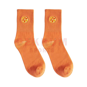 Meilleures chaussettes pour hommes en laine et polyester de haute qualité en gros 2026, chaussettes de sport, chaussettes de cheville, chaussettes chaudes d'hiver, broderie, chaussettes décontractées - Product Image 1