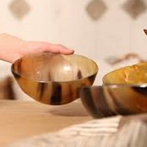 Top vente artisanal moderne corne bols de service haute qualité corne décor à la maison vaisselle pâtes bol finition naturelle décor bols - Product Image 1