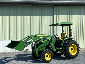 Maquinaria Agrícola John Deere 4720 de 60HP, Equipo Agrícola, Tractor John Deere 4720 para Construcción con Buen Precio de Venta - Product Image 3