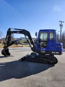 Para Kubota Engine 8 Ton Mini Excavator Machine Stock Precio bajo Bomba de excavadora sobre orugas Mini Digger Accesorios al por mayor - Product Image 4