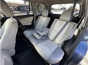 TOYOTA RAV4 EV SPORT UTILITY 4D d'occasion 2014 (conduite à gauche/droite) - Product Image 5