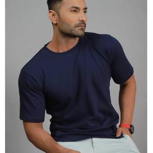 Nueva oferta de entrenamiento de culturismo para hombres) Camiseta de entrenamiento de gimnasio Camiseta básica de algodón y poliéster con cuello redondo para hombres - Product Image 2