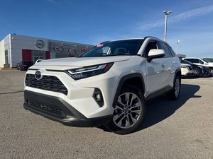 โตโยต้า RAV4 ไฮบริด XLE พรีเมียม ปี 2024 สภาพดี ใช้งานน้อย - Product Image 1