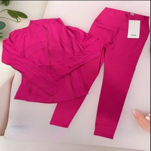 ชุดกางเกงขาสั้นโยคะ2ชิ้นชุดออกกำลังกายขาสั้นสำหรับผู้หญิงชุดออกกำลังกายขาสั้นสายไขว้สปอร์ตบราชุดวิ่ง - Product Image 5