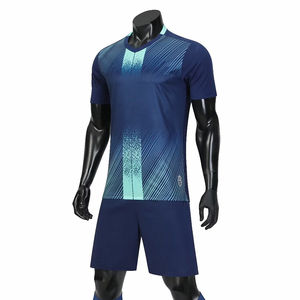 2024 nouveauté hommes Football uniforme Unique 100% Polyester Sublimation haute impression nouveau Style Premium Football porter ensemble - Product Image 2