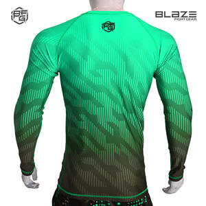 OEM hombres manga larga Rashguard poliéster Spandex tela Jiu Jitsu engranaje para MMA y BJJ sublimación de compresión - Product Image 3
