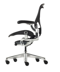 Silla de oficina moderna de acero inoxidable pulido Her Mans Millers Aerons Onyxs completamente nueva. - Product Image 6