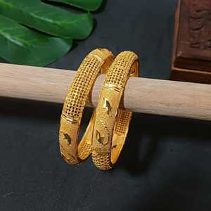 Fabricante de joyería al por mayor indio, diseñador étnico, chapado en oro, grabado, texturizado, nupcial, boda, brazalete, joyería para mujer - Product Image 2