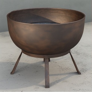 Brasero de Metal Minimalista Moderno Diseñado para Jardines Contemporáneos que Ofrece un Diseño Limpio y un Calor Confortable - Product Image 6