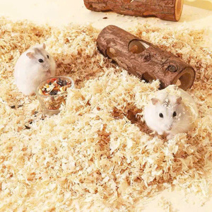 High Quality Soft Pine Wood Chips <b>Large</b> Quantities Exported From Vietnam for Pet <b>Mats</b> & Pads - Product Image 4