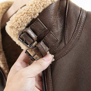 แจ็คเก็ตบอมเบอร์หนังแกะลายพรางสำหรับผู้ชาย รุ่นใหม่ปี 2026 เคลือบด้านหน้าแข็ง ทนน้ำ กันลม - Product Image 6