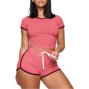 Conjunto de pantalones cortos de diseño personalizado para mujer Color sólido Cómodo y por encima de la rodilla Conjunto de 2 piezas Precio al por mayor para uso al aire libre - Product Image 2