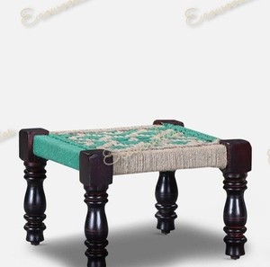 Élégant tabouret ottoman Peeda en corde tressée vert et blanc, en bois, écologique, léger et empilable, pour entrée, chambre, supermarché - Product Image 6