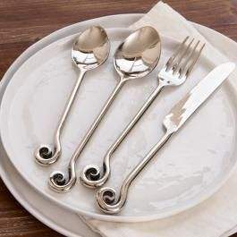 ชุดเครื่องใช้บนโต๊ะอาหารโลหะเคลือบเงาสำหรับรับประทานอาหารสุดหรูชุดเครื่องใช้บนโต๊ะอาหารสำหรับใช้ในชีวิตประจำวัน - Product Image 4