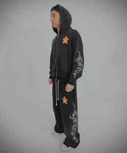 ชุดเซ็ตเสื้อผ้าสองชิ้นคุณภาพดีที่สุด ปี 2026 พร้อมงานปักและประดับคริสตัลแบบกำหนดเอง สไตล์สตรีทแวร์ ผ้าหนา ทรงโอเวอร์ไซส์ - Product Image 5