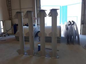 ไซโลเหล็กแผ่นลูกฟูกแบบประกอบด้วยสลักเกลียว ความจุ 200 ตัน พร้อมมอเตอร์ เครื่องยนต์ PLC เกียร์บ็อกซ์ แบริ่ง และโรงงานผสมคอนกรีต - Product Image 2