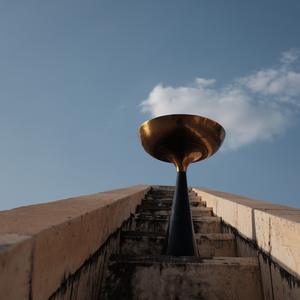 Cuenco Umaid de acero inoxidable, cuenco de ensalada Portis de 23 cm, cuenco de fruta de latón y Metal hecho a mano plateado con trabajo de tallado decorativo - Product Image 2