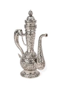 Carafe décorative en métal, finition argent antique, surahi, objet de décoration, décoration d'intérieur dorée, style moderne, décoratif - Product Image 4